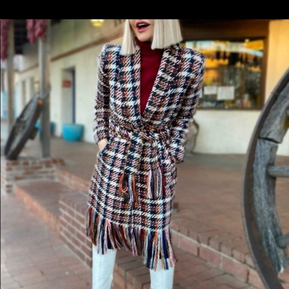 Cabi Regency Coat - Picture 2 of 4